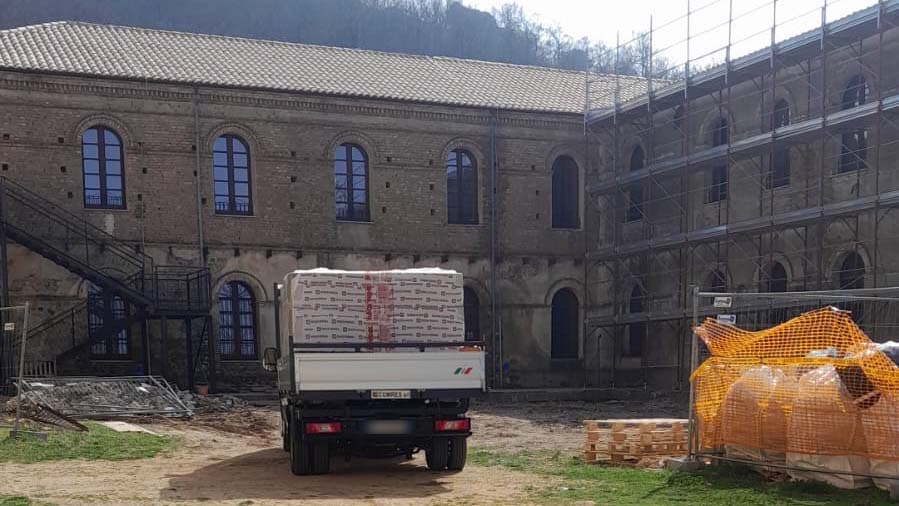 San Demetrio, il giorno della verità: i lavori al liceo non sono ancora finiti (nonostante il cronoprogramma)