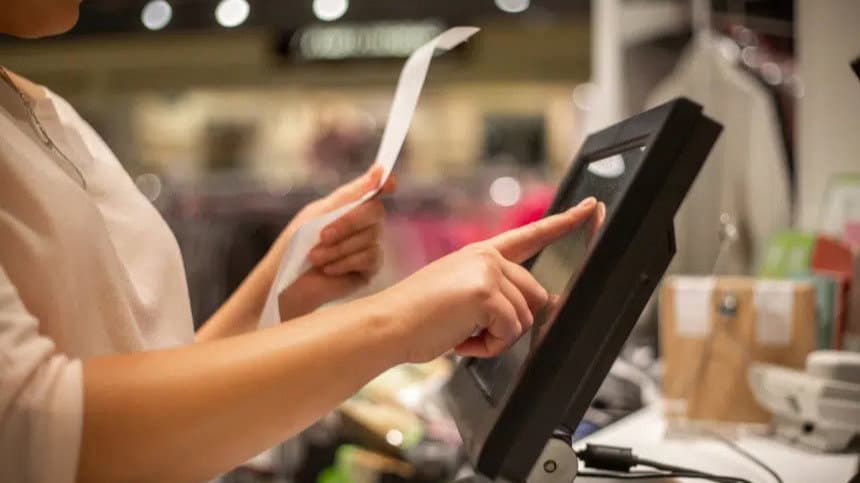 Sciopero nel commercio in Calabria: stop al lavoro nelle festività, sindacati contro le aperture selvagge