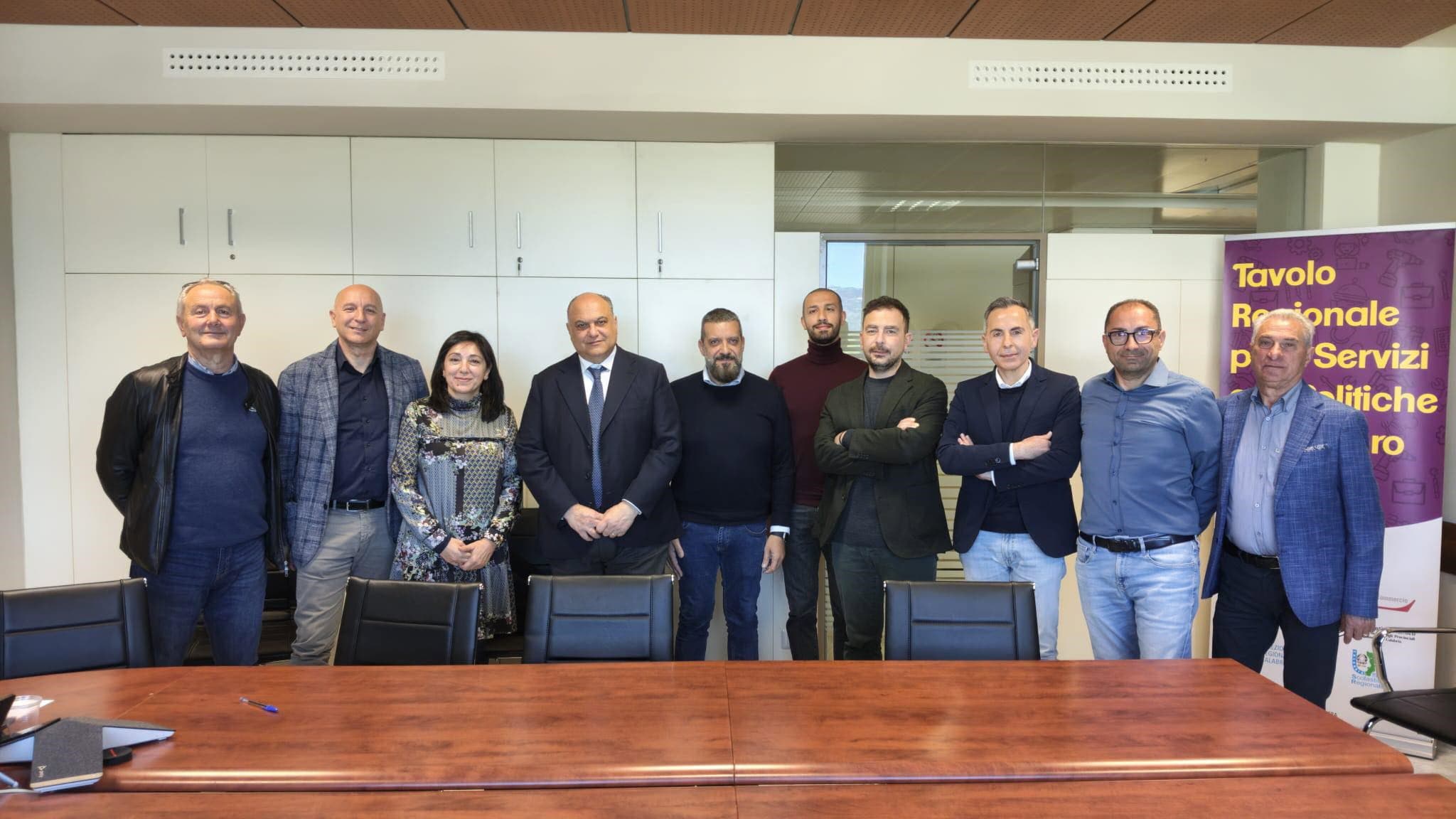Alto Jonio, bilanci comunali sotto pressione: confronto in Regione sugli adeguamenti contrattuali