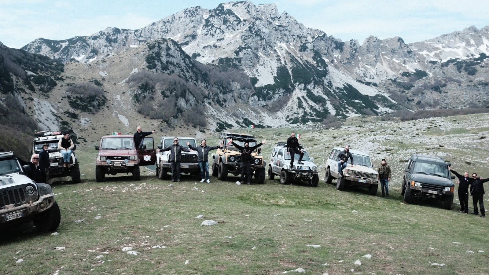 Missione umanitaria in Albania del Magna Grecia Off-Road: aiuti a una scuola rurale della Mirdita