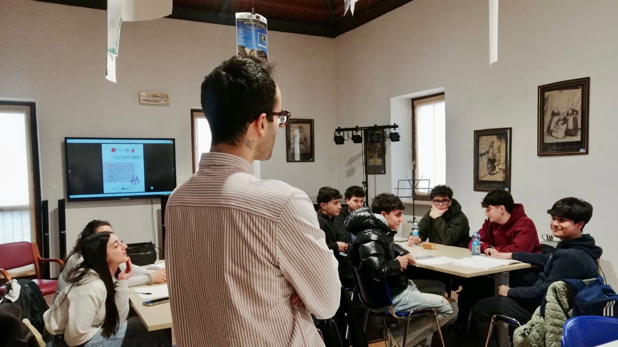 Giovani, scuola e futuro: la città che si racconta... e si ritrova