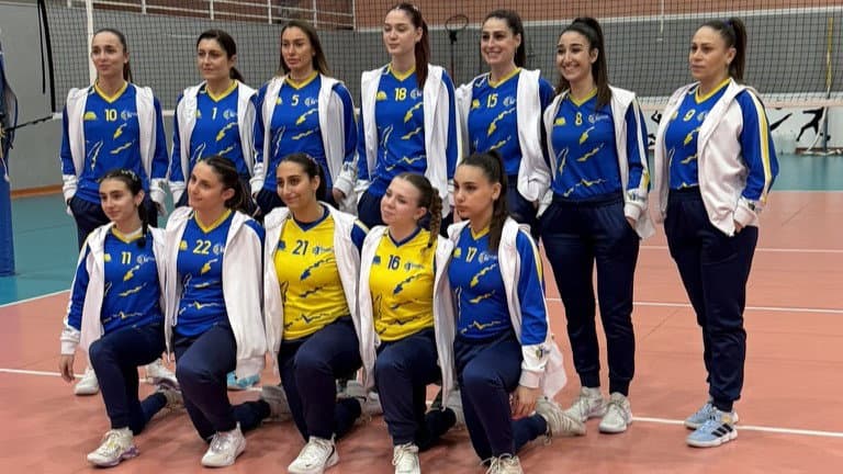 VOLLEY - Semifinale playoff Serie C: battaglia decisiva tra Pallavolo Rossano Asd e S.T. Cutro
