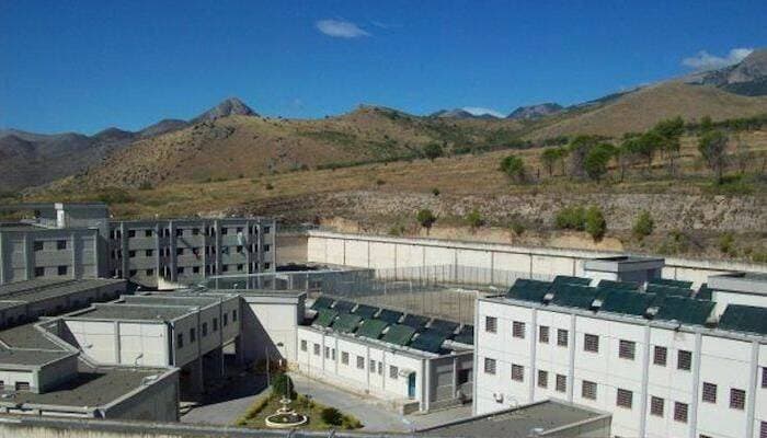 Sequestro di oltre un chilo di cocaina colombiana e armi a Ciglio della Torre, lunedì la convalida
