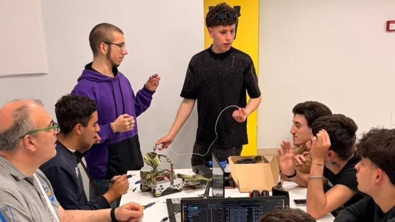 Robotica, l’Erodoto di Thurii vola agli Europei: quinto posto nazionale e pass per Vienna