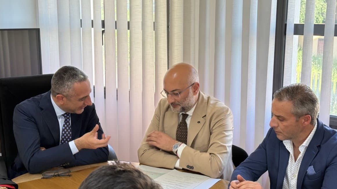 Il Presidente della Provincia Faragalli in visita a Cassano Jonio