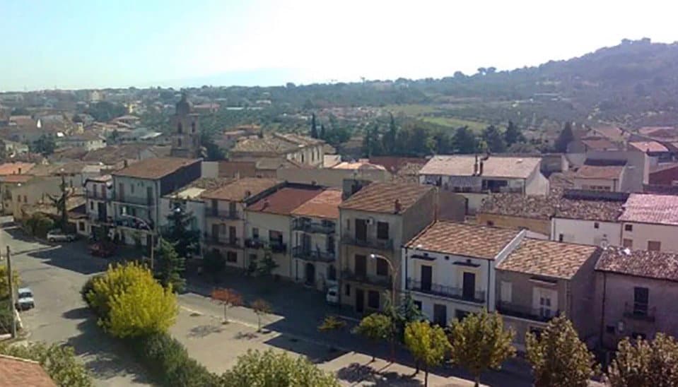 San Lorenzo del Vallo, Marranghello sfida Rimoli: confronto pubblico sul dissesto economico