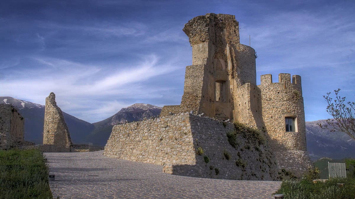Il diritto incontra l’attualità: convegno nazionale sul lobbying al Castello di Morano Calabro