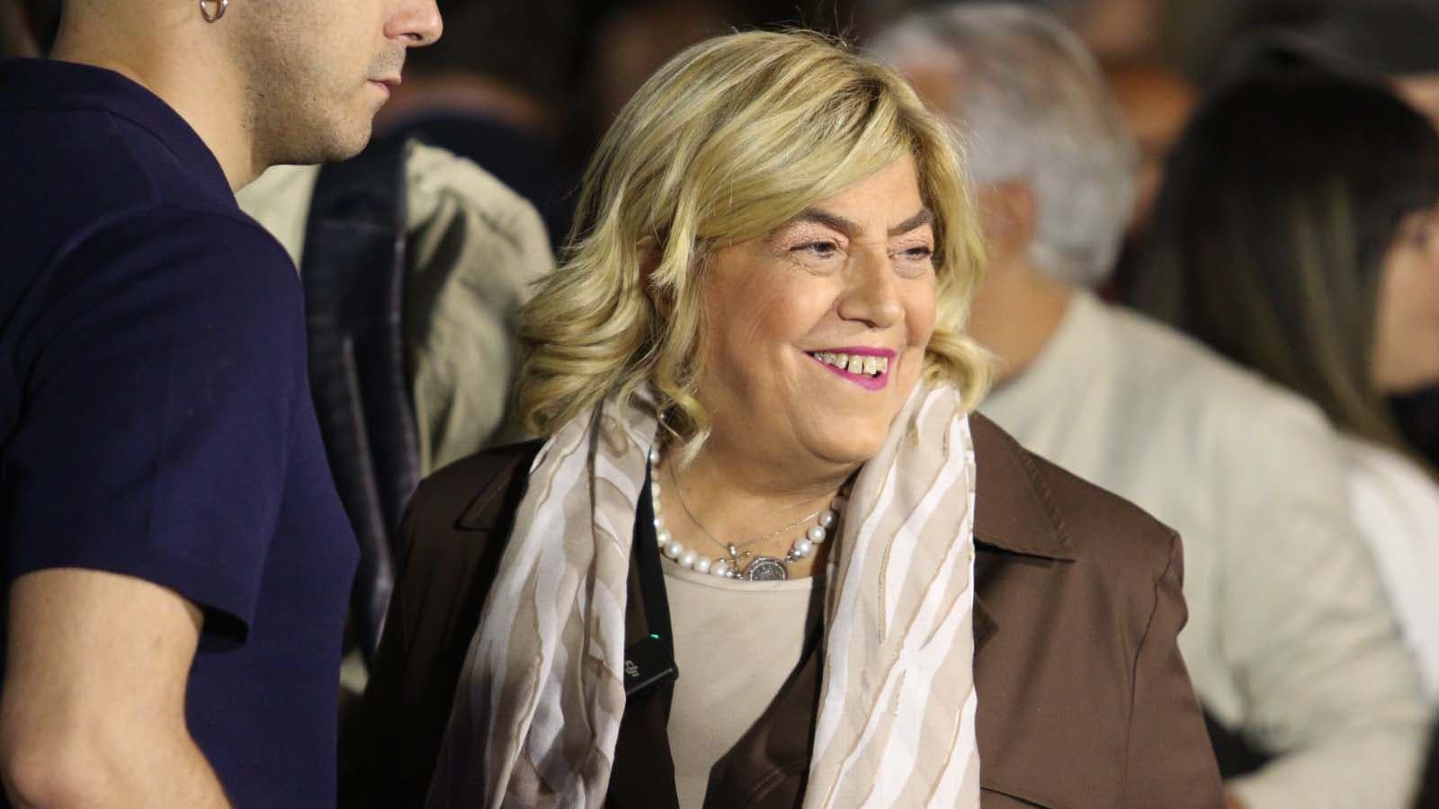 Castrovillari, De Gaio riempie la piazza e lancia la sfida: «Non potere, ma servizio alla città»