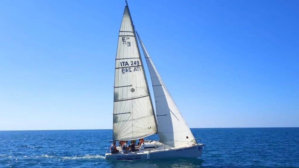 Co-Ro, al via “Calabria in barca a vela 2026”: studenti e sport protagonisti sulla costa di Schiavonea