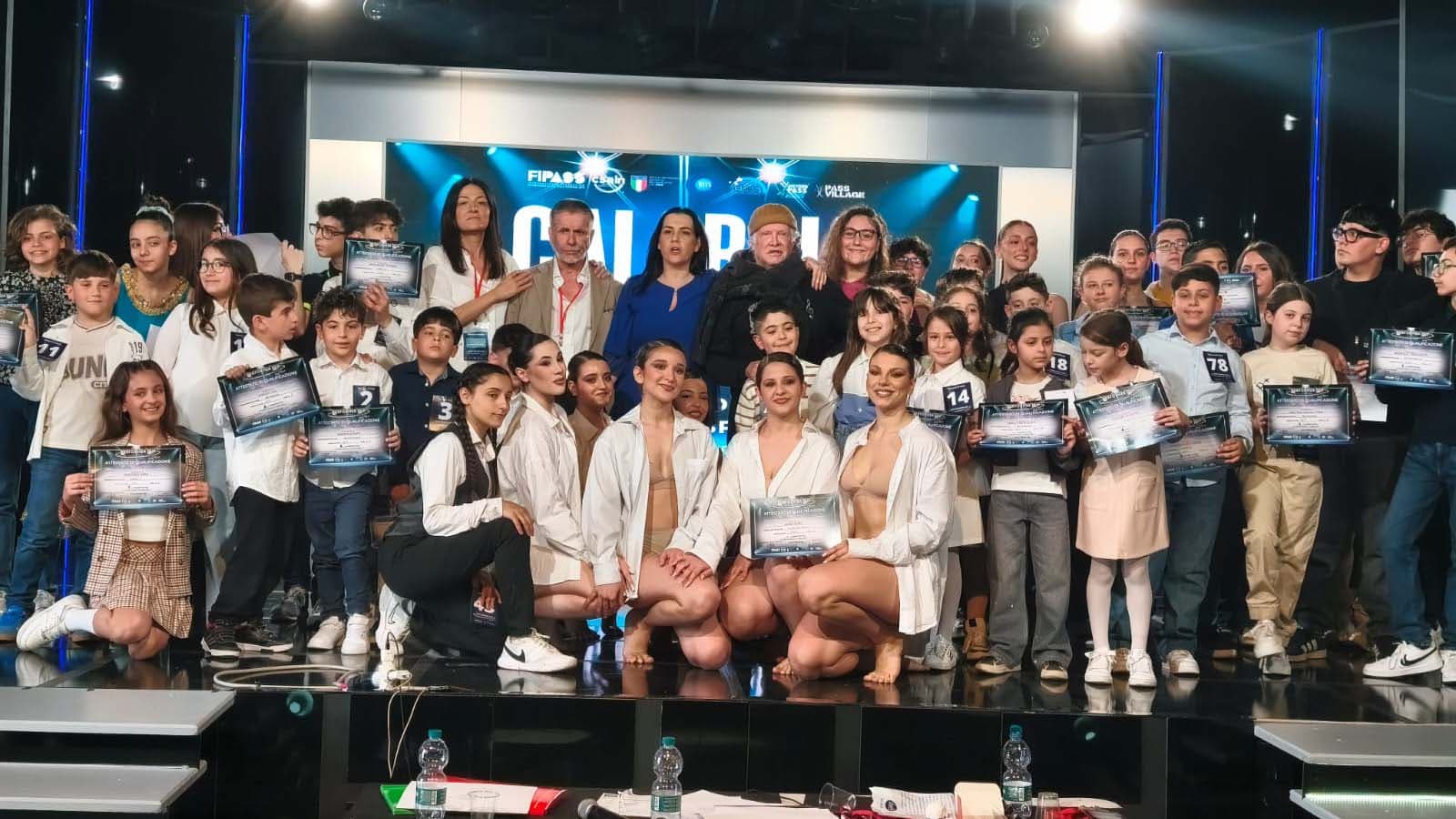 Performer Cup Italy, la Calabria vola alla finale nazionale: quasi cento talenti sul palco di Corigliano-Rossano