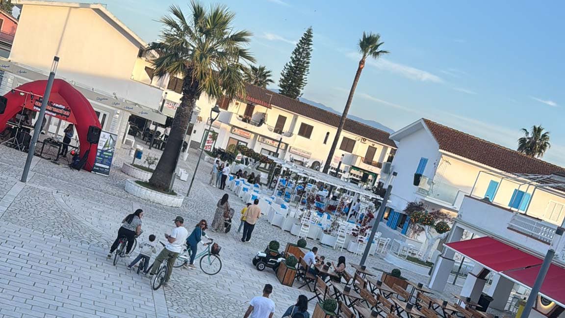Marina di Sibari accende l’estate: con “Summer Begin” commercianti in campo per rilanciare la stagione