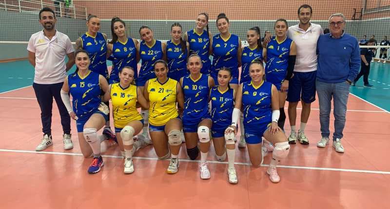 Pallavolo Rossano cade a Reggio, ma la finale playoff resta aperta