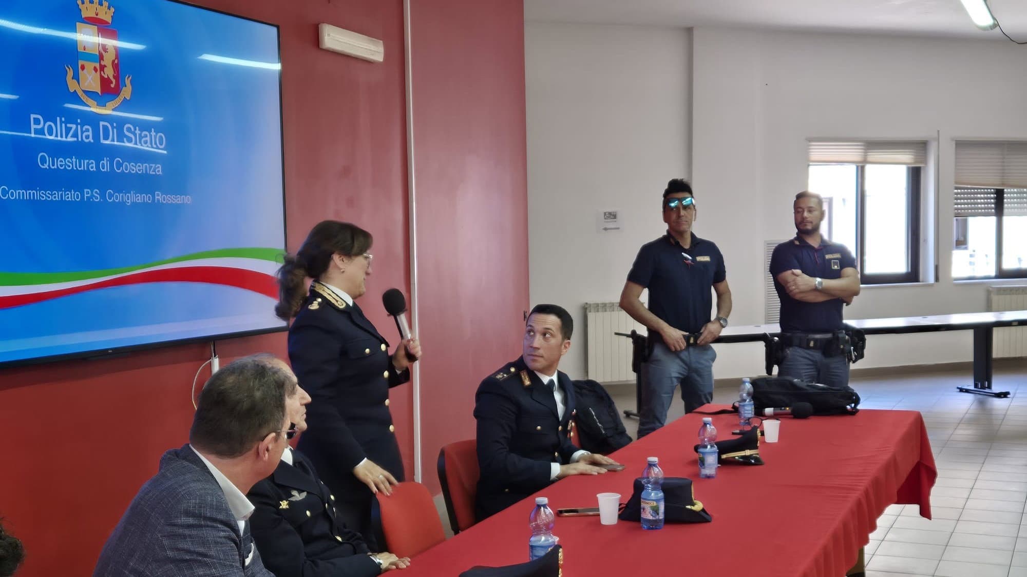 La Polizia di Stato torna al Majorana per una lezione su sicurezza e gestione delle crisi