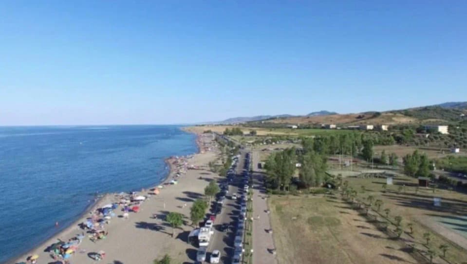 Crosia Mirto accende l’estate: due giorni di festa sul lungomare