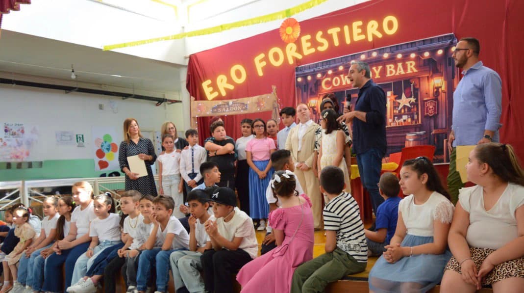 Emozioni e riflessioni al Plesso Doria: grande successo per lo spettacolo di fine anno “Ero Forestiero”