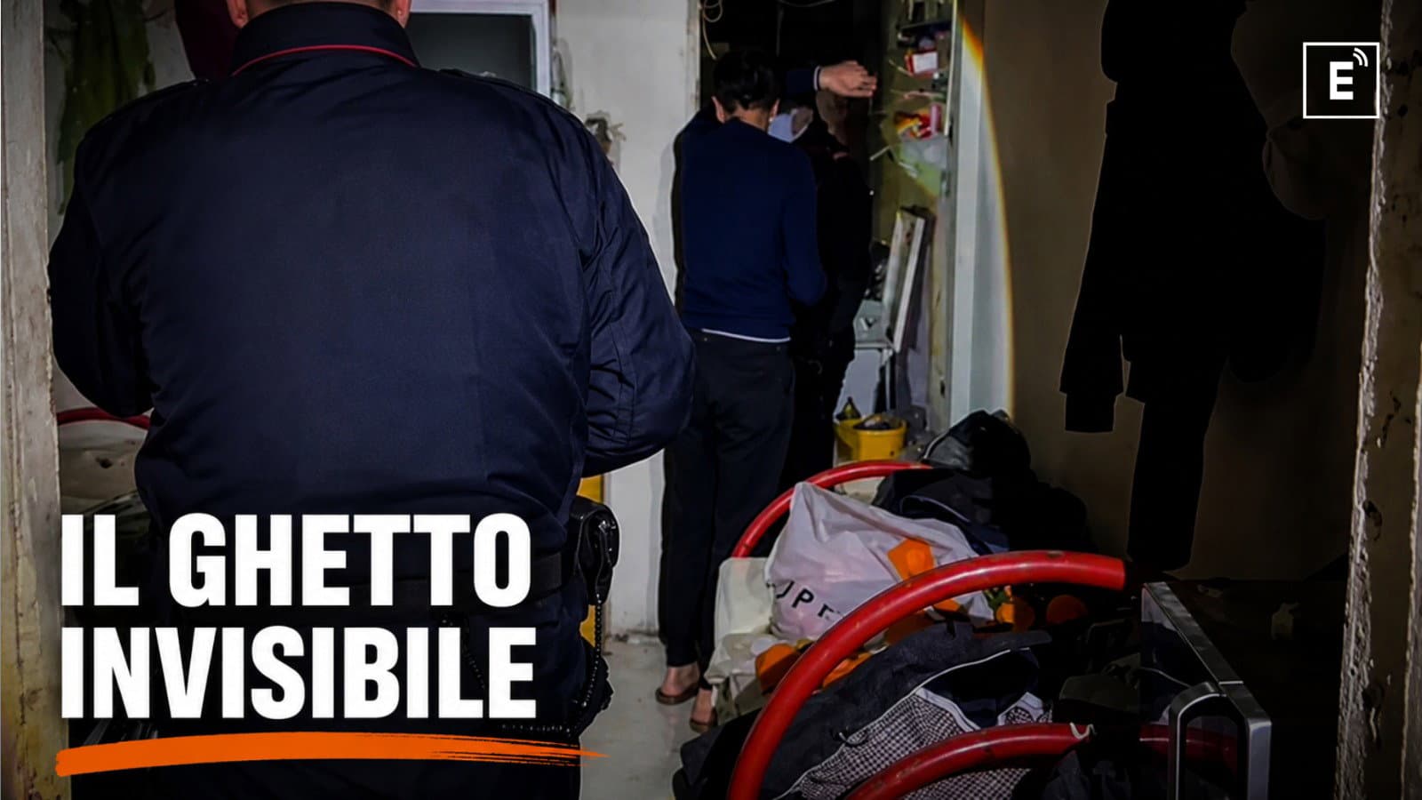 Il ghetto invisibile, la bomba sociale della Sibaritide dove le baraccopoli stanno in appartamenti e condomini