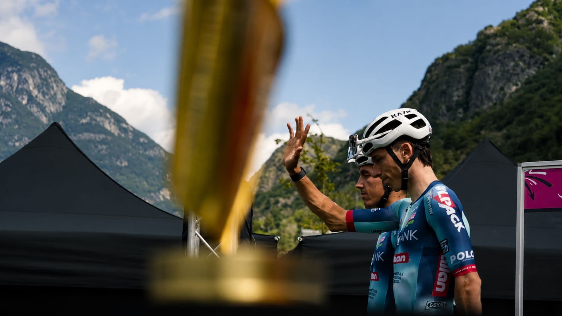 Il Giro Next Gen attraversa Cassano: martedì la carovana rosa tra Sibari, Lauropoli e centro storico
