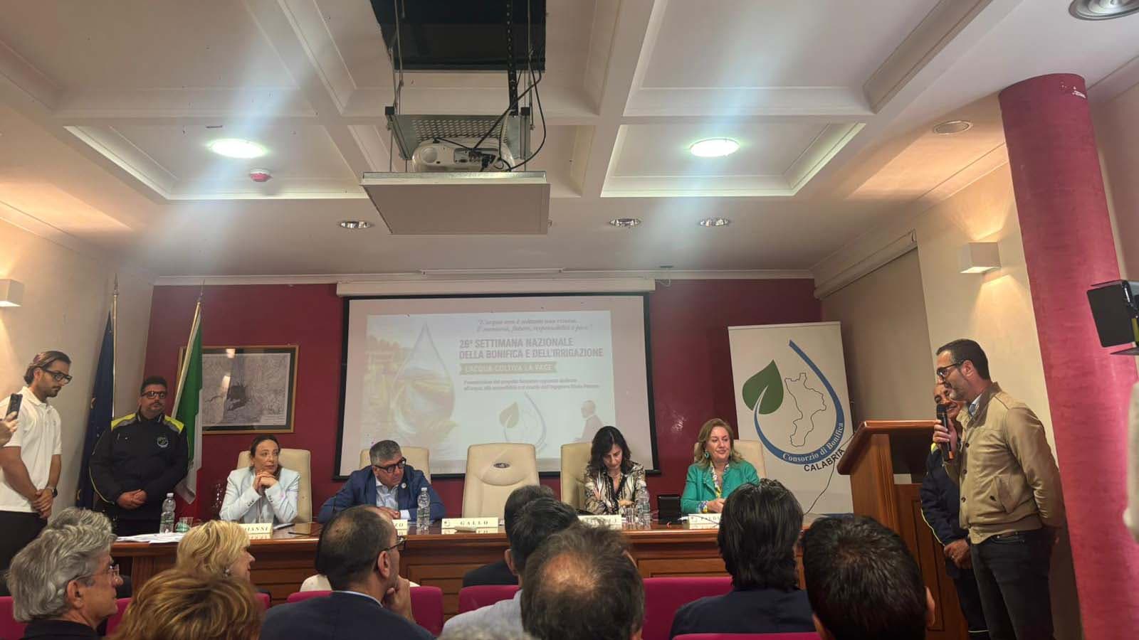 Acqua, agricoltura e futuro: il Majorana unica scuola cosentina scelta dal Consorzio di Bonifica
