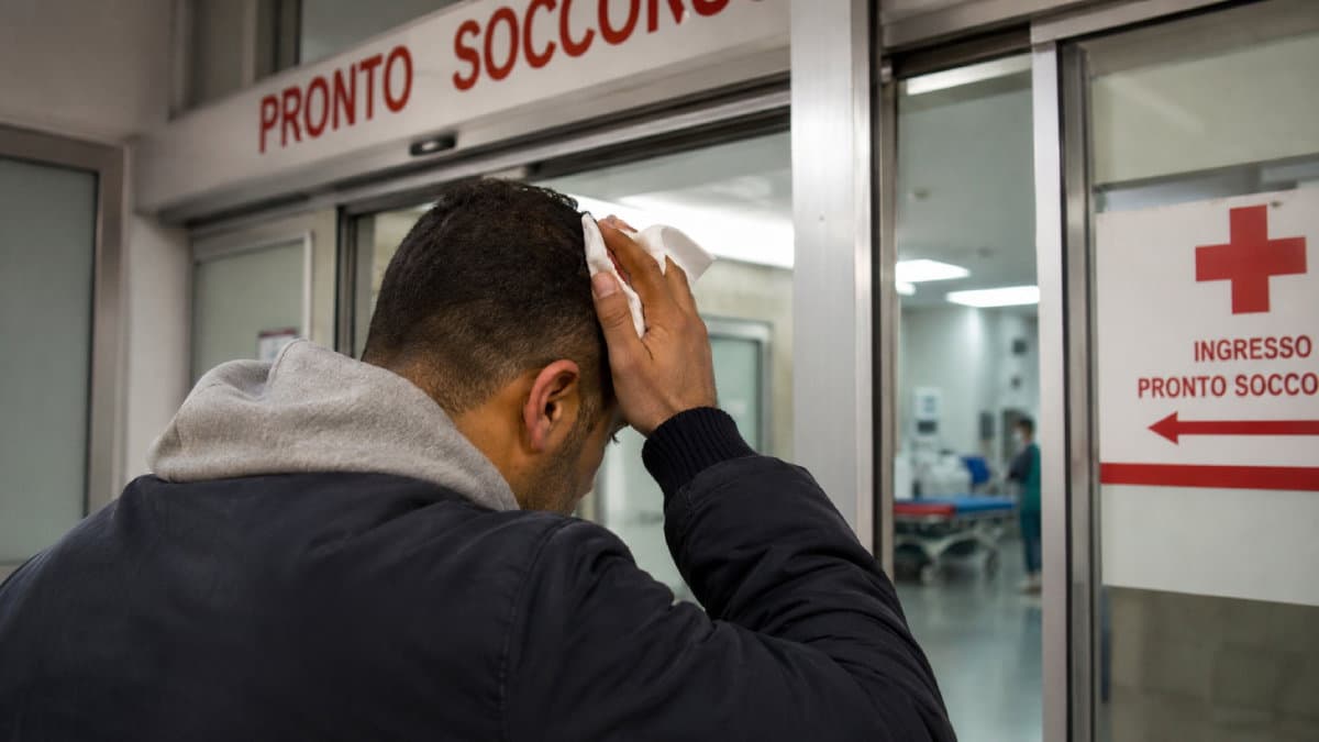 Marocchino aggredito sul lungomare: finisce in ospedale ma non denuncia