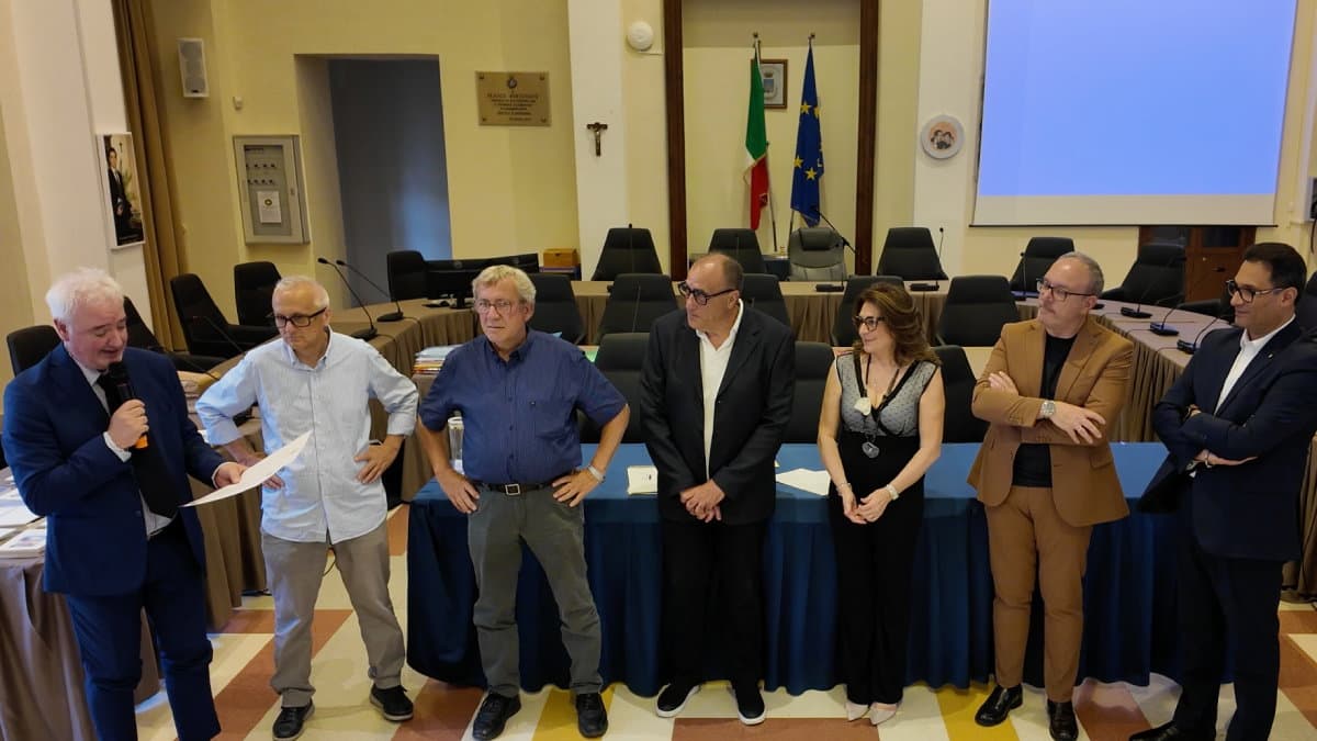 Castrovillari, la Scuola “F. Cilea” chiude l’anno e rilancia: nascono Sezione Teatro e Banda cittadina