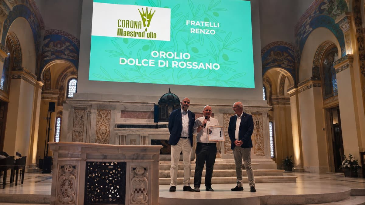 I Fratelli Renzo conquistano anche la Corona Maestro d’Olio 2026 con la Dolce di Rossano