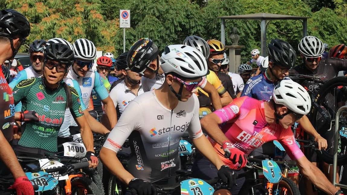 Laino Borgo si rimette in sella: torna la Granfondo dei Bruzi tra Pollino, gallerie e borghi della Valle del Lao