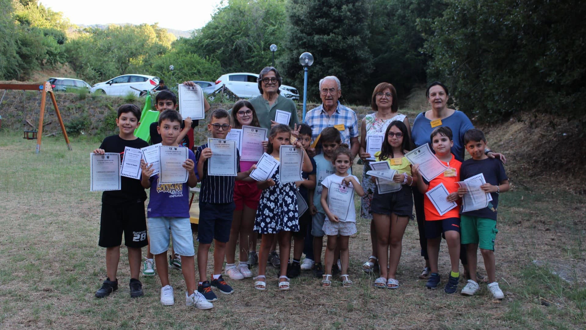 Vaccarizzo Albanese, i bambini riportano l'arbëresh nelle piazze e nelle famiglie