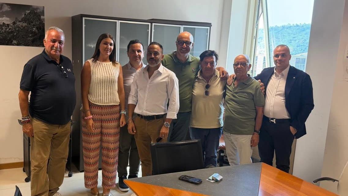 Erosione costiera a Calopezzati, Fratelli d'Italia: «Dalla Regione segnali concreti per la difesa del litorale»