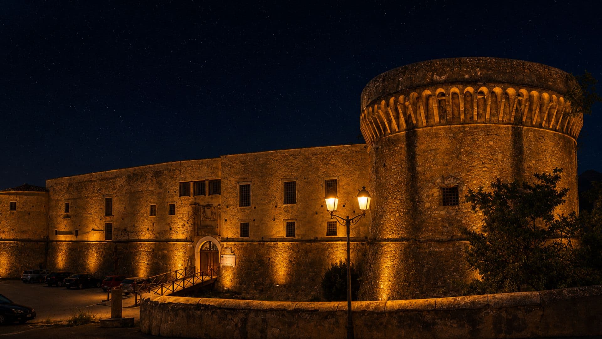 "Fiore in Folk" riparte da Castrovillari: il Castello Aragonese inaugura la terza edizione