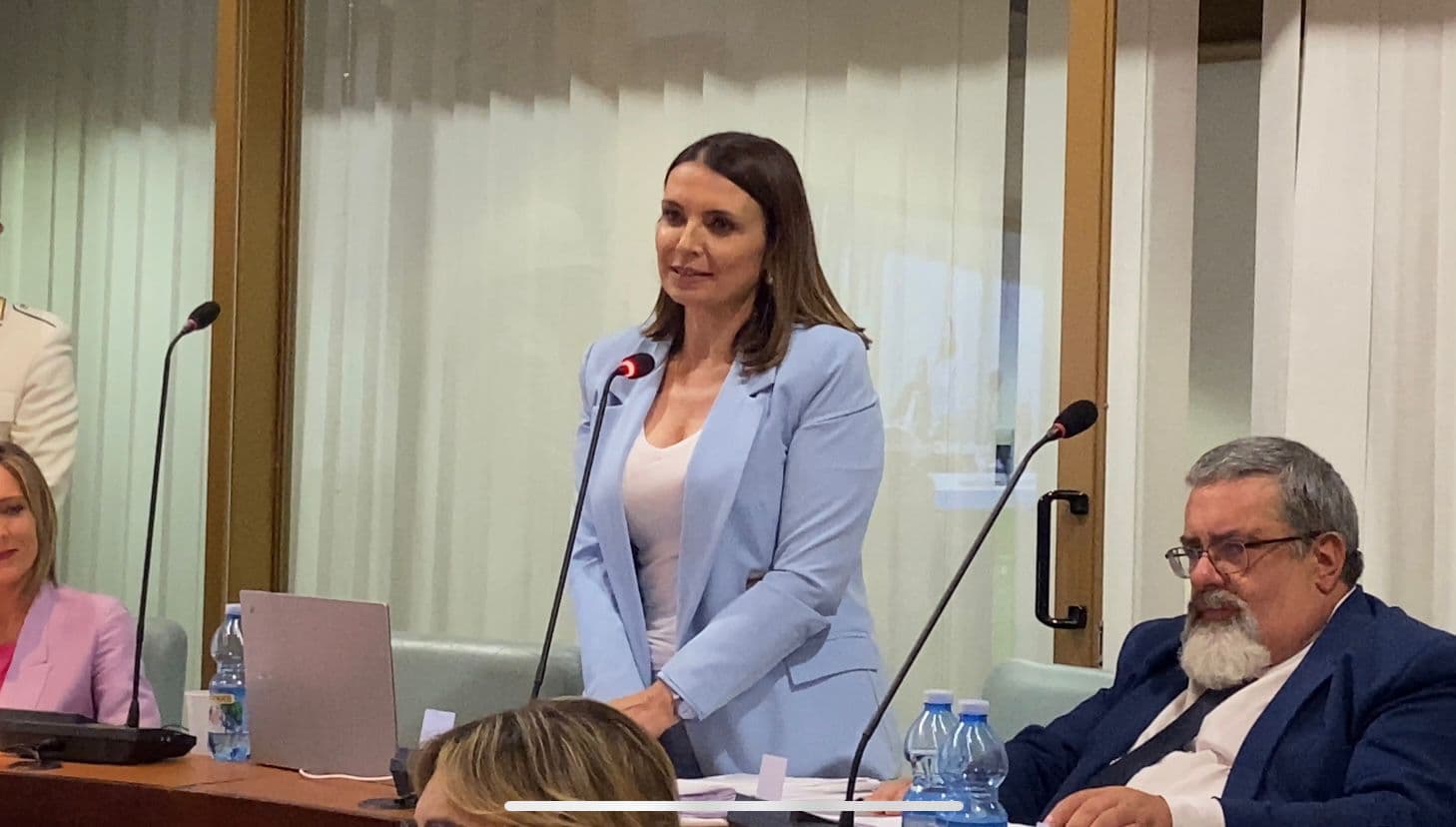 La Calabria brucia per l'assenza di prevenzione strutturale: l'affondo di Rosellina Madeo (Pd) contro la gestione degli incendi