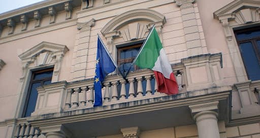 Economia circolare a Castrovillari: arrivano i soldi per Hub solidale e Centro del Riuso. Stop alla plastica