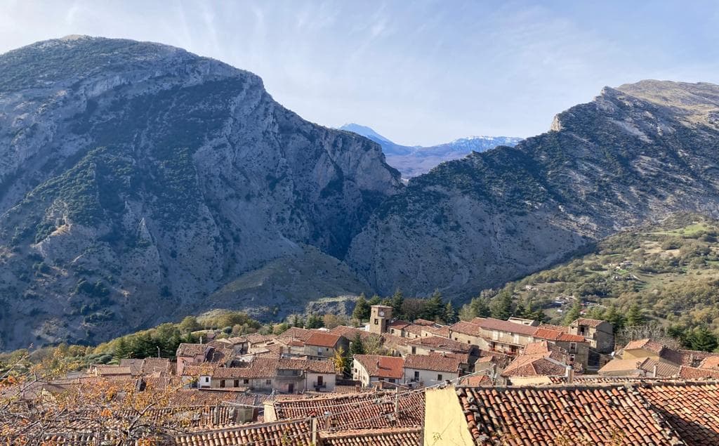 San Lorenzo Bellizzi affida i beni comuni alla comunità: approvato il Regolamento per l’Amministrazione Condivisa