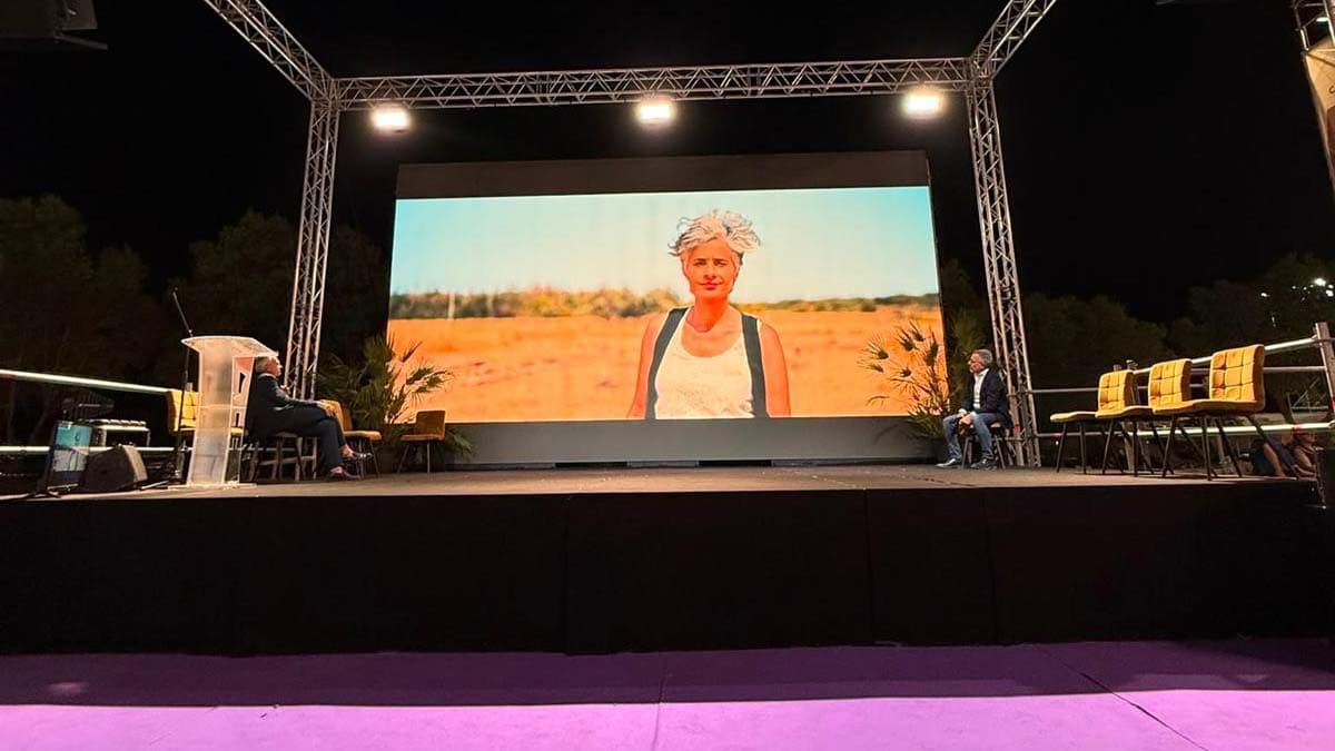«Se sapessimo chi siamo, impazziremmo di gioia»: Insardà rilancia da Sybaris la Calabria dei MID