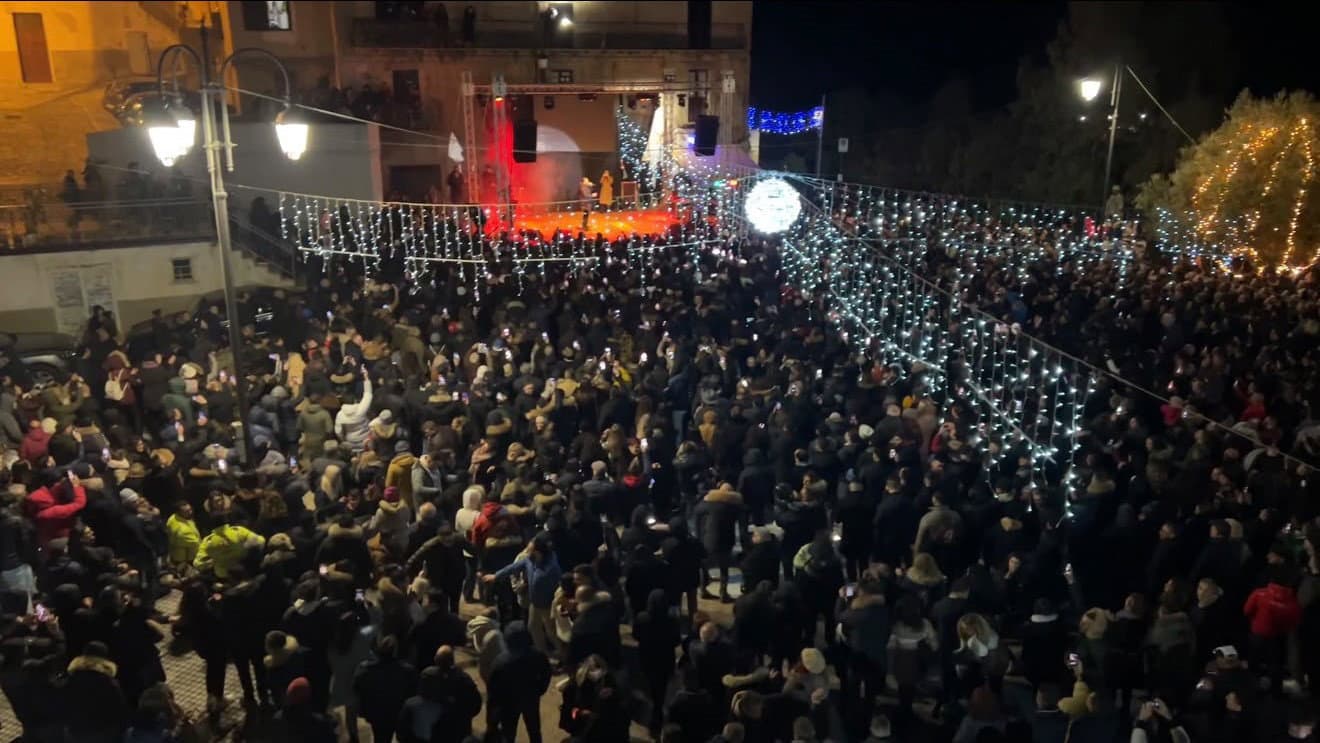 Caloveto, area pedonale serale per gli eventi estivi: stop al traffico dal 3 al 24 agosto