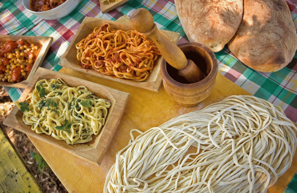 Cropalati, due notti di maccheroni, musica e vicoli in festa: torna la Sagra