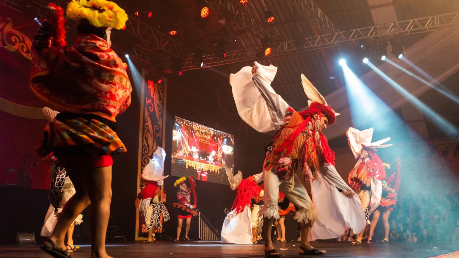 Il viaggio del Festival continua: il Perù porta a Castrovillari l'anima di una civiltà millenaria