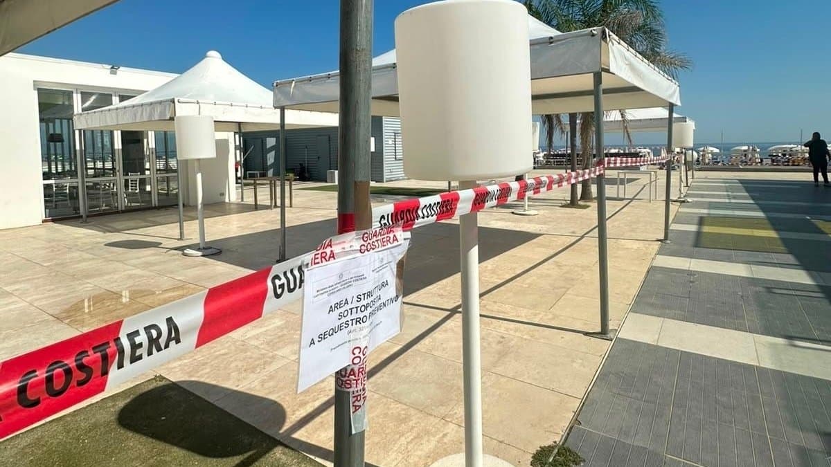 Movida Beach, la difesa: «Nessuna discoteca, il ristorante resta aperto»