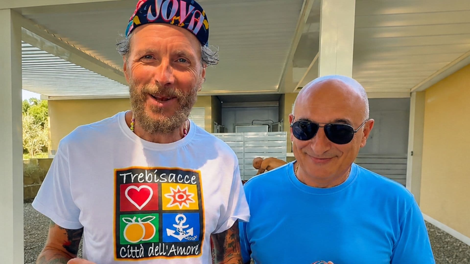 Jovanotti fa tappa a Trebisacce: il JovaGiro tocca anche l’Alto Ionio