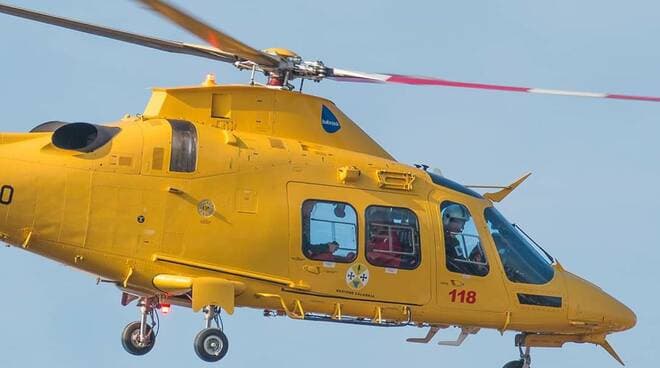 A2, grave incidente nella galleria tra Campotenese e Mormanno: motociclista in codice rosso