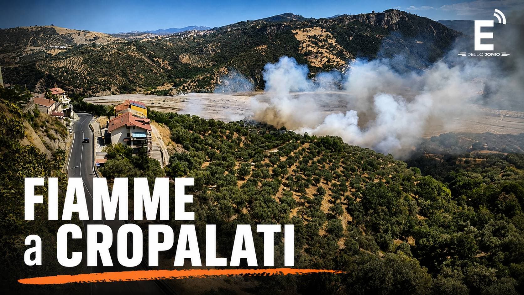 La Sila Greca brucia ancora: incendio minaccia le case a Cropalati