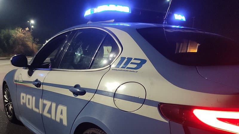 Rossano, donna muore durante una terapia in uno studio medico: locale e salma sotto sequestro