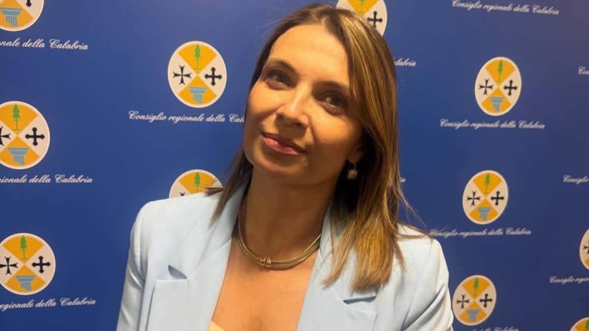 Sibari-Crotone, Medeo: «Si scende dai treni per tornare sui bus»