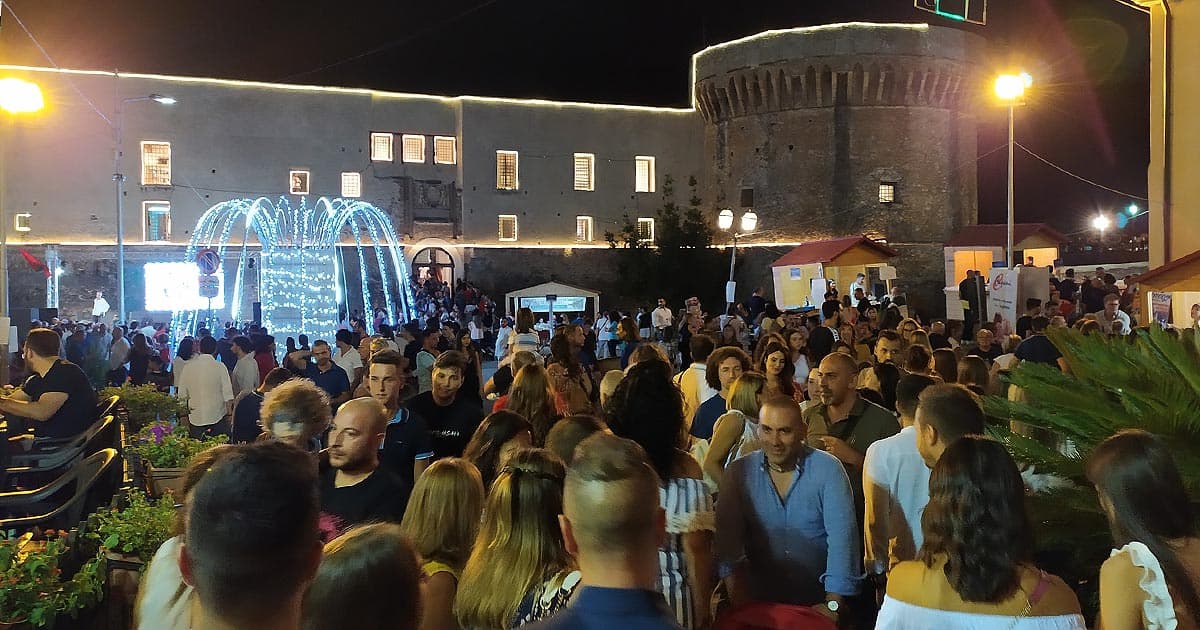 Castrovillari, Futuro Nazionale attacca sui costi del Festival di Civitanova: «Il Comune spieghi quei 7mila euro»