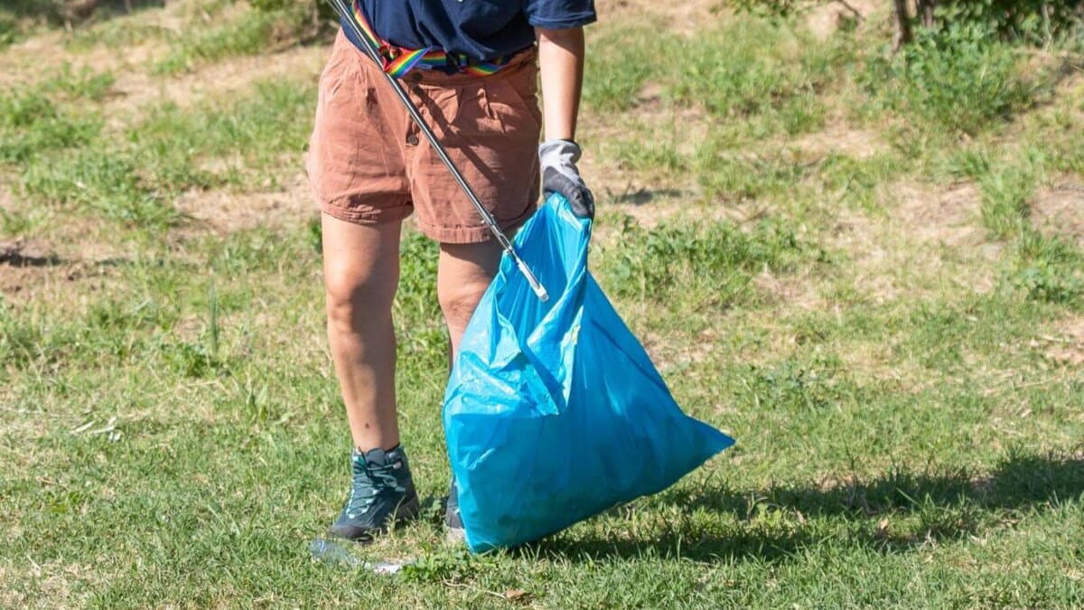 A Spezzano Albanese una passeggiata ecologica per ripulire la strada “Saetta”