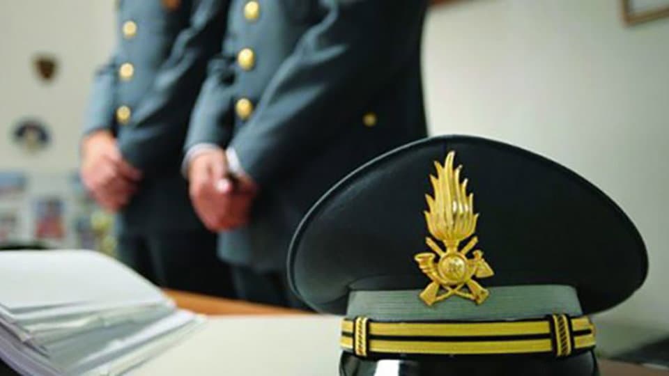 Castrovillari, sottrasse oltre 160mila euro all’Ordine dei Commercialisti: arrestato l’ex presidente