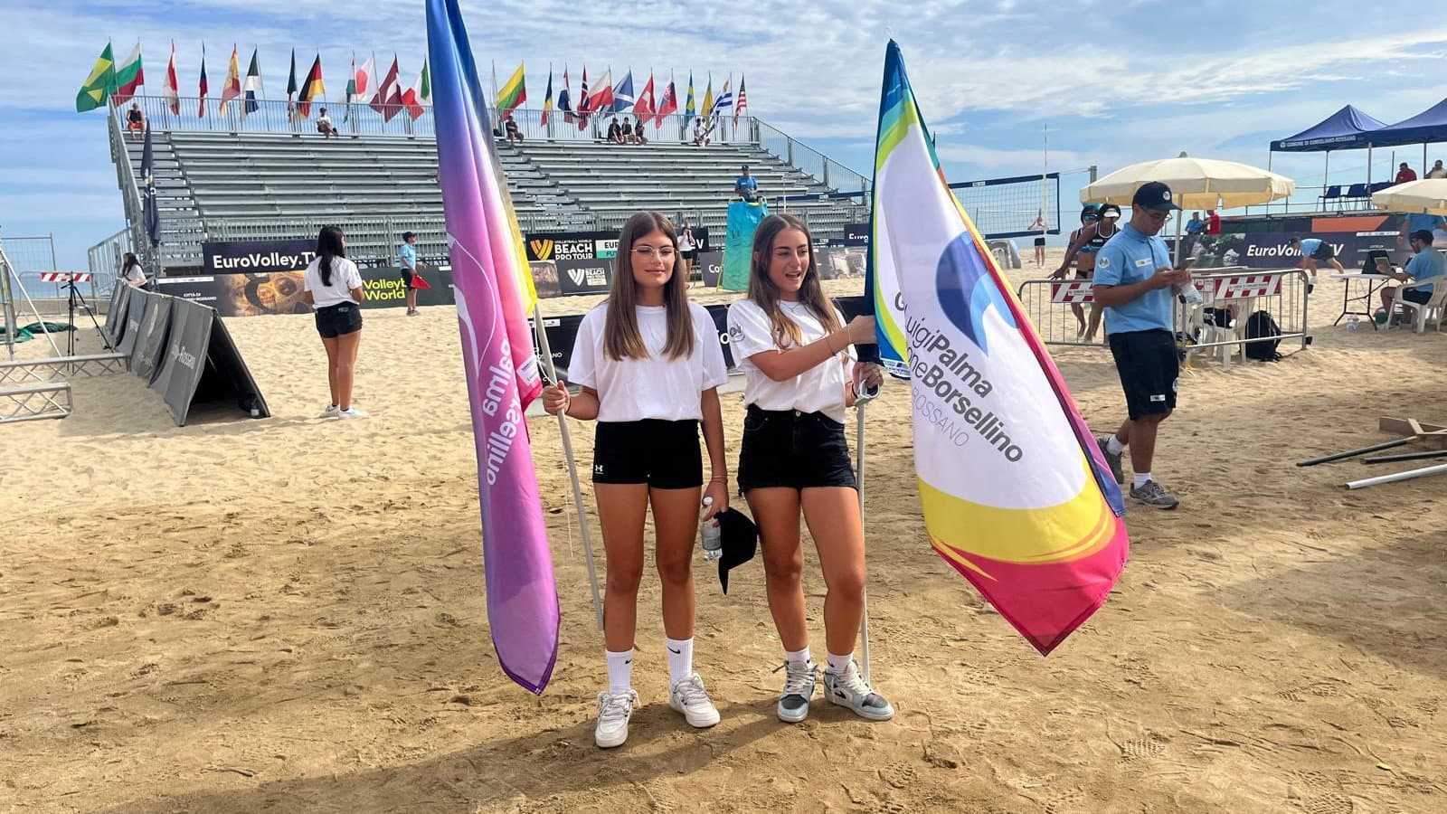 Non solo spettatori: 30 studenti del Palma Green dietro le quinte del Beach Pro Tour