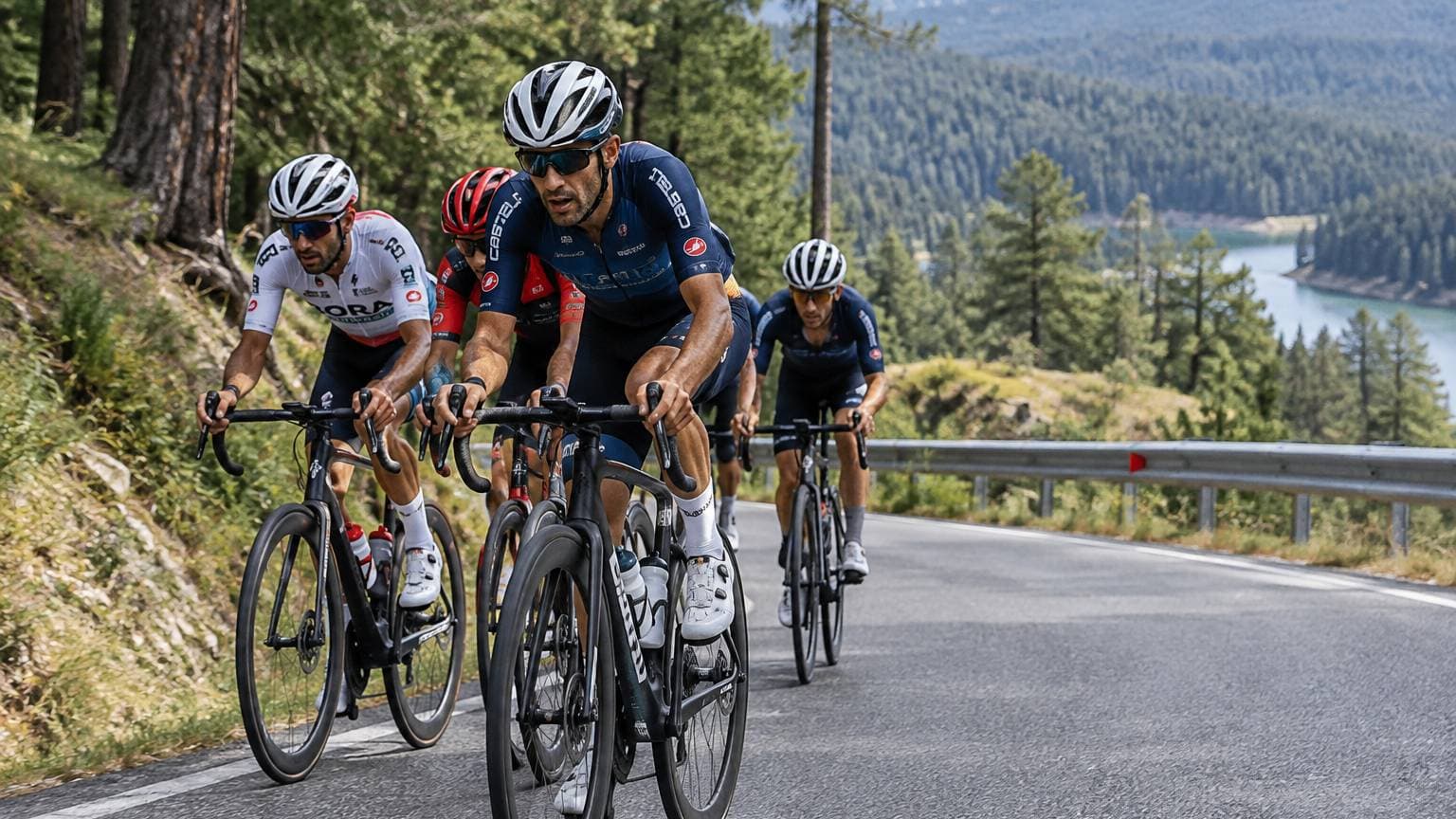 Ciclismo, a Corigliano-Rossano nascono Gli Eremiti Bizantini: sport, territorio e socialità sulle due ruote