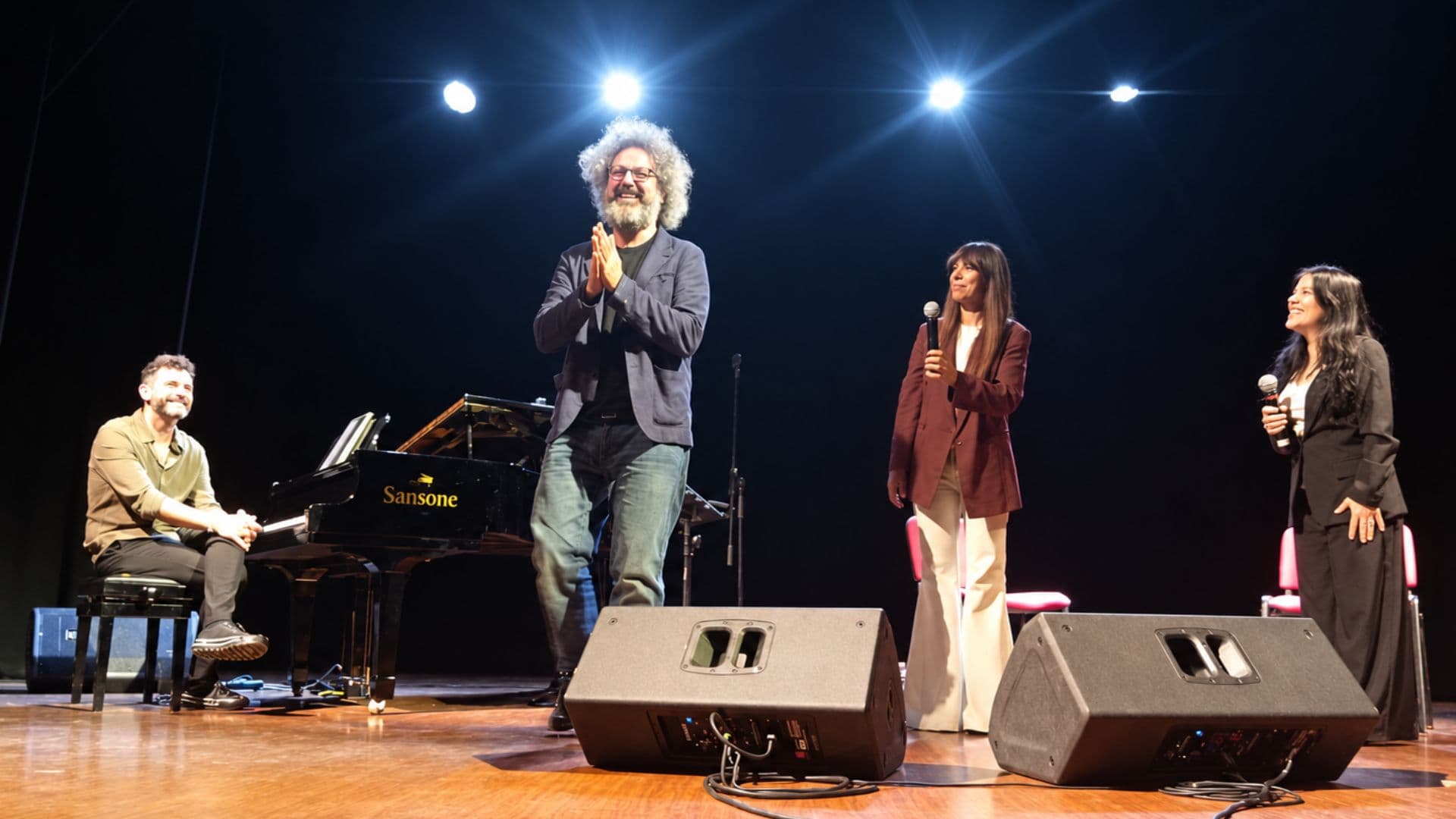 Castrovillari, Branduardi e Amara incantano il pubblico di Radio Eventi Generazioni