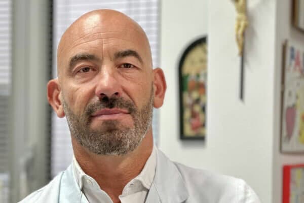 Allarme superbatteri e resistenze agli antibiotici, grandi esperti nazionali si incontrano: atteso anche il professor Matteo Bassetti