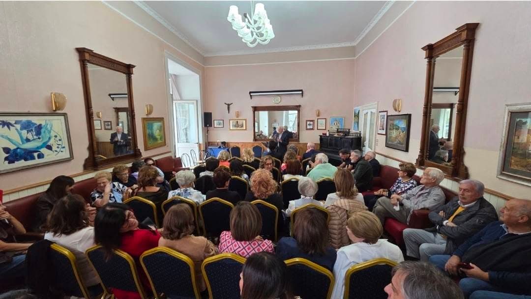 Piano City a Corigliano-Rossano, il Circolo Culturale raddoppia: musica d'autore e un salone da favola